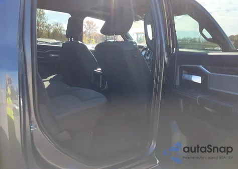 2022 Ram 2500 Big Horn 4X4 6'4 Box z USA, uszkodzony, nr VIN 3C6UR5DL3NG263621